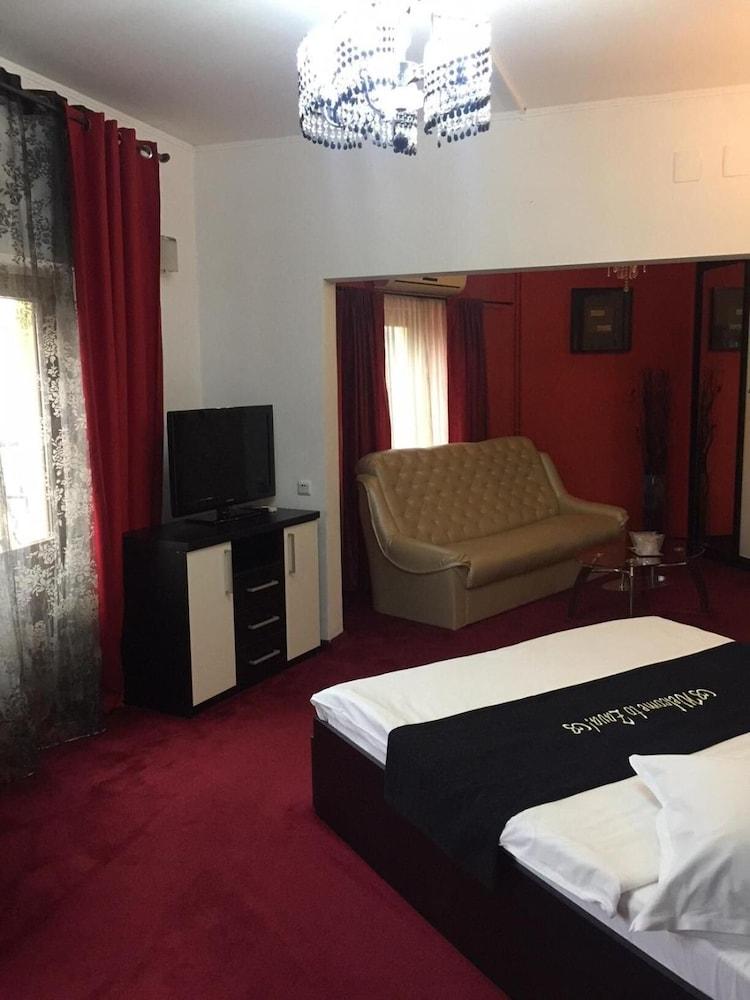 Hotel Papu Bükreş Dış mekan fotoğraf