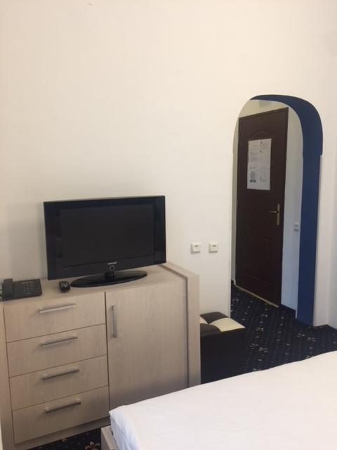 Hotel Papu Bükreş Dış mekan fotoğraf